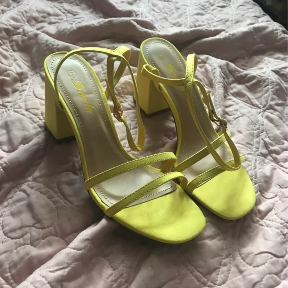 yellow heels